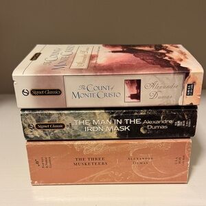 Alexandre Dumas Book Set